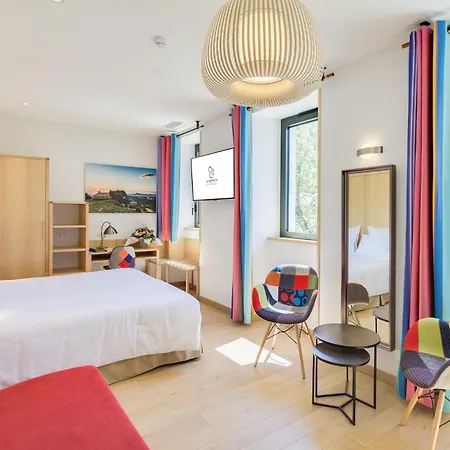 La Cachette 4*
